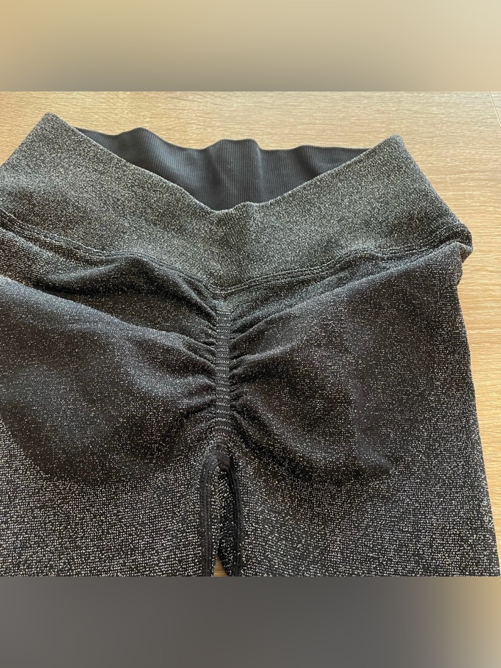 Bombshell SHIMMER V BACK LEGGINGS Black Star Size Medium - Sparkle, BBL Leggings - Picture 5 of 8